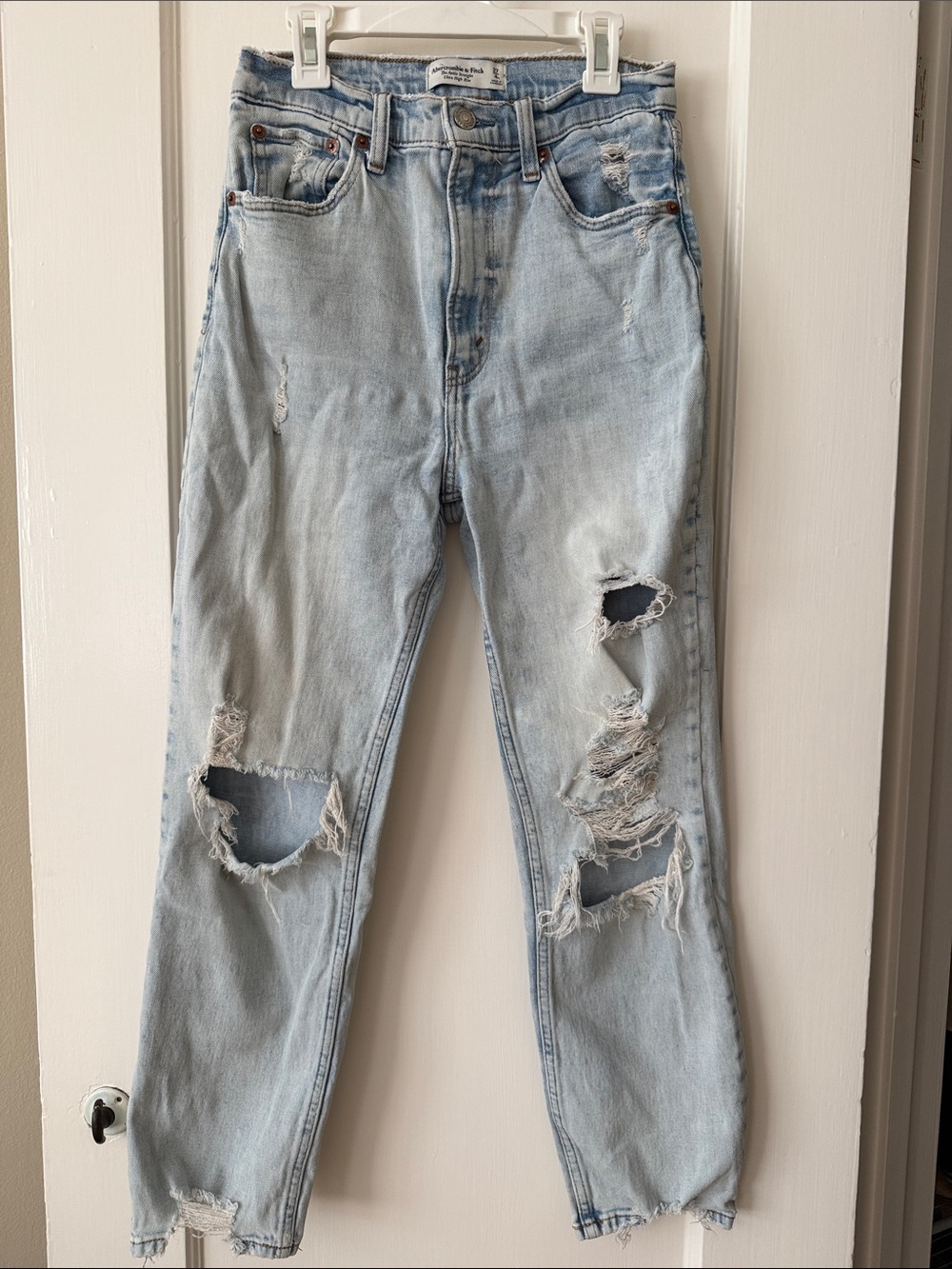 Abercrombie The Ankle Straight High Rise Blue Distressed Jeans, Size 27